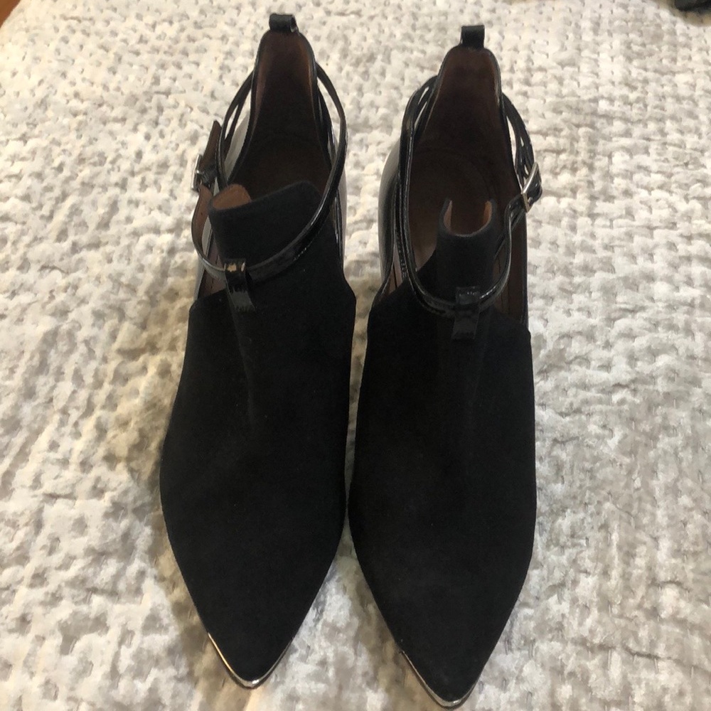 Donald Pliner Tali Bootie Black Size 10